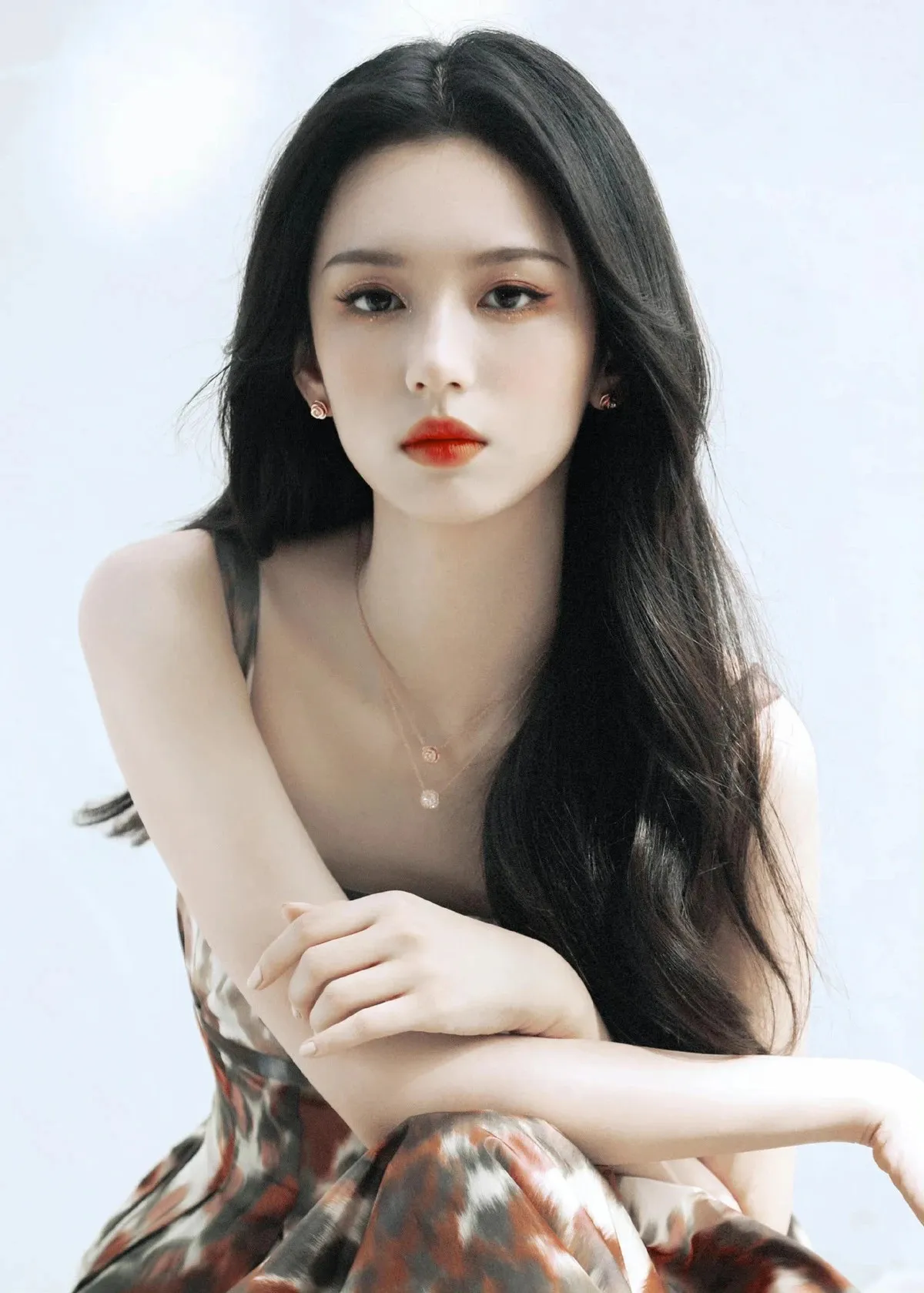 chau-da-chung-khung-hinh-voi-bach-loc-khoanh-khac-tinh-hoa-hoi-tu-nhung-tieu-hoa-dan-lai-lan-luot-hoan-toan (11)