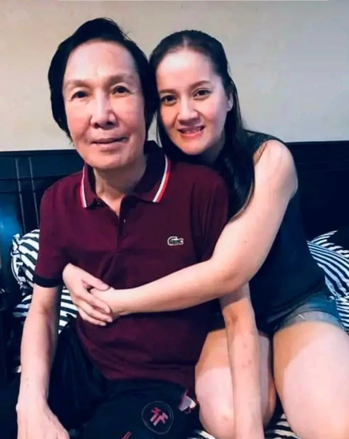 con-gai-nsut-vu-linh-vuong-bien-co-ngay-cuoi-cuoi-nam-bi-nhan-tin-de-doe-yeu-cau-lam-chuyen-buc-xuc (4)