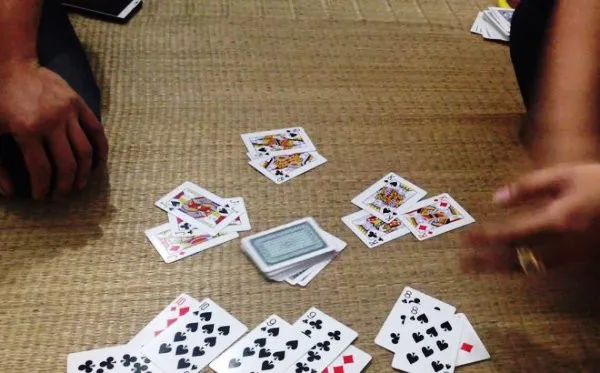 tet-nguyen-dan-2024-cho-nguoi-khac-vao-nha-danh-bai-vui-co-the-bi-phat-hang-trieu-dong(3)