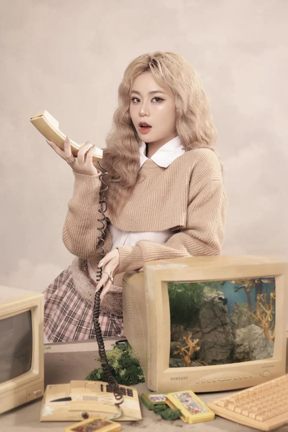 misthy-gay-xon-xao-voi-dien-mao-khac-la-trong-ngay-dau-nam-moi (1)