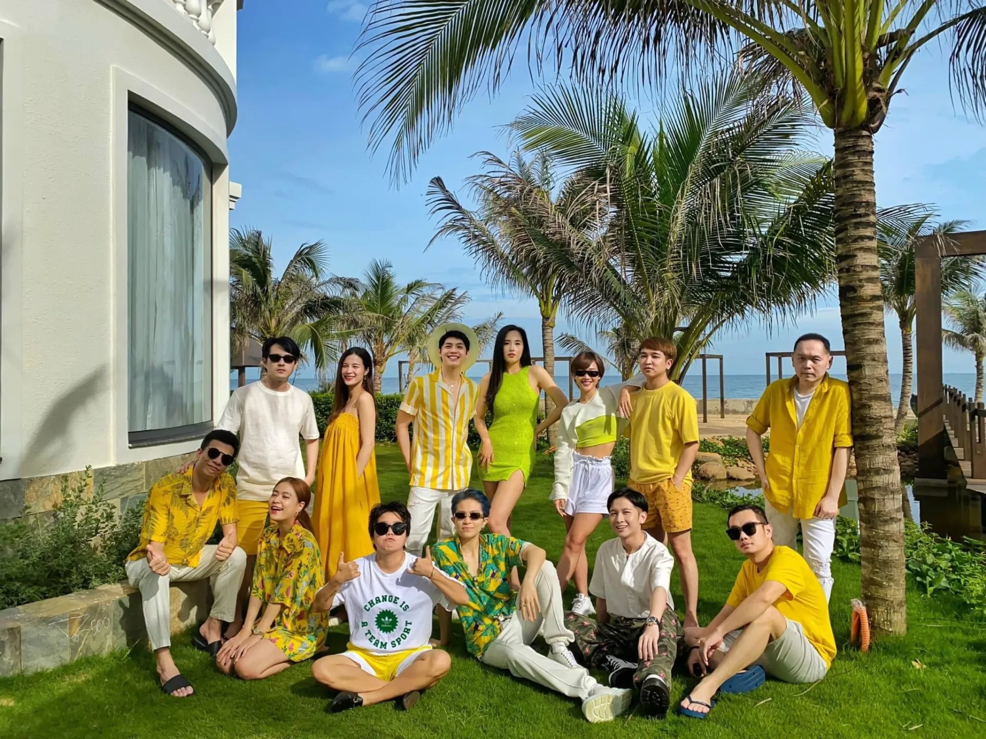 dan-ban-than-tuoi-rong-noi-tieng-bac-nhat-lang-giai-tri-viet-toan-sao-hang-a-so-huu-khoi-tai-san-ket-xu (4)