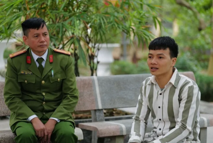 tinh-hinh-hien-tai-cua-kha-banh-vua-duoc-giam-toi-thi-xich-mich-voi-ban-tu-dan-vat-nhac-ve-1-nguoi (112)