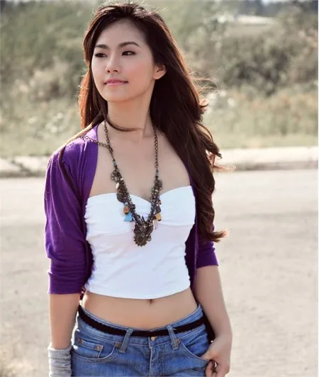 luong-bich-huu-khien-dan-tinh-suyt-khong-nhan-ra-voi-ngoai-hinh-hien-tai-co-gai-trung-hoa-nay-con-dau (2)