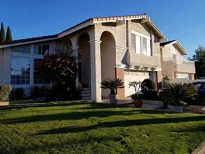 can-canh-biet-thu-o-troi-tay-cua-phu-ba-phim-mai-hoanh-trang-nhu-resort-gio-may-la-co-anh-song-ao (142)