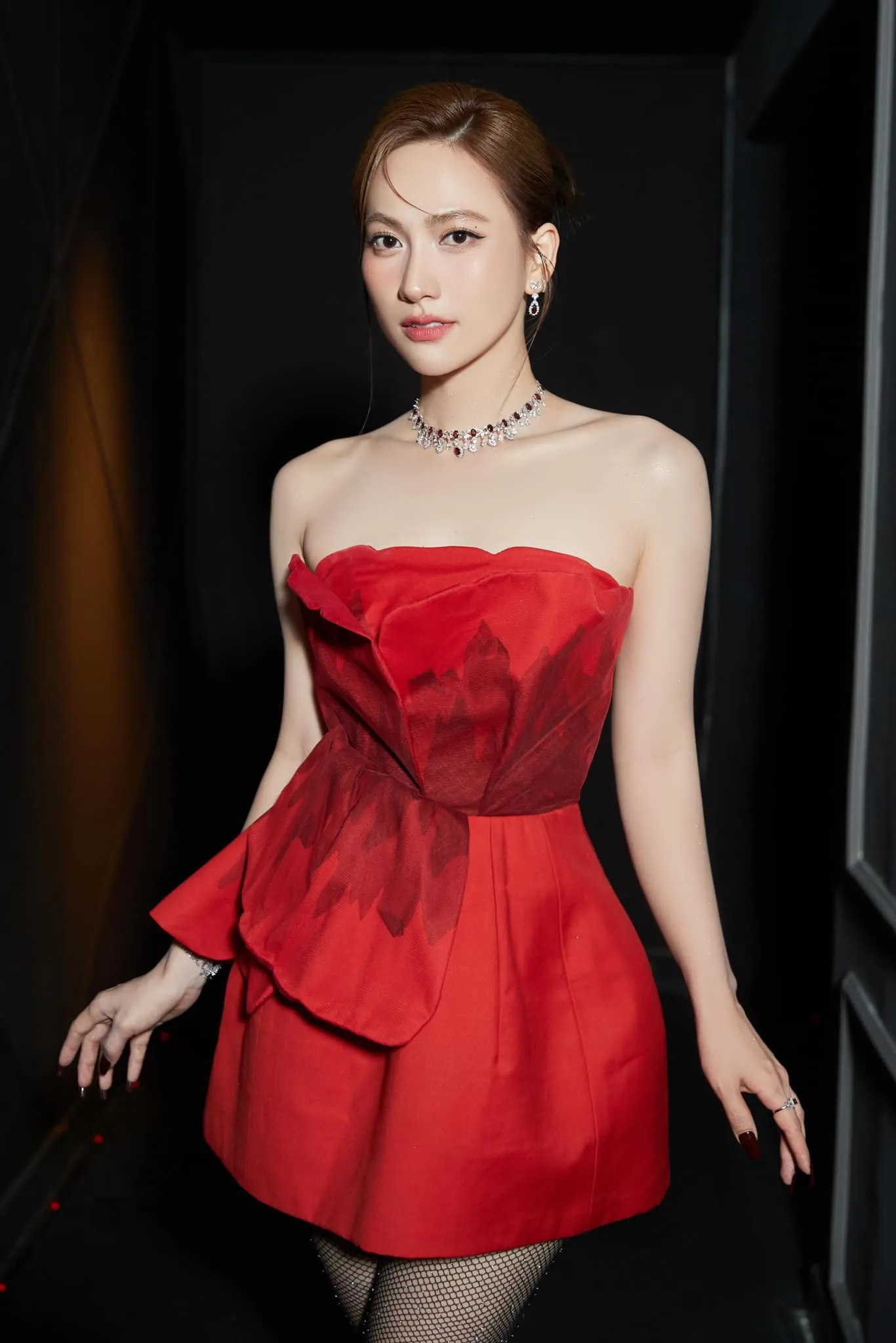 vuong-nghi-van-phim-gia-tinh-that-voi-tuan-tran-cong-khai-tha-thinh-phuong-anh-dao-chot-ha-1-cau-netizen-phan-khich (5)