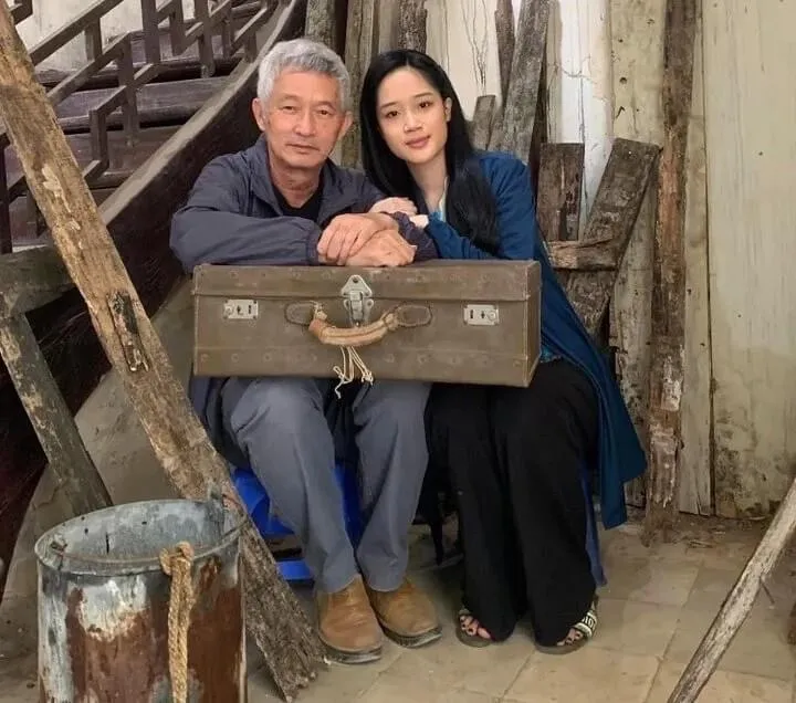 nhan-sac-don-tim-cua-nu-chinh-dao-pho-piano (1)