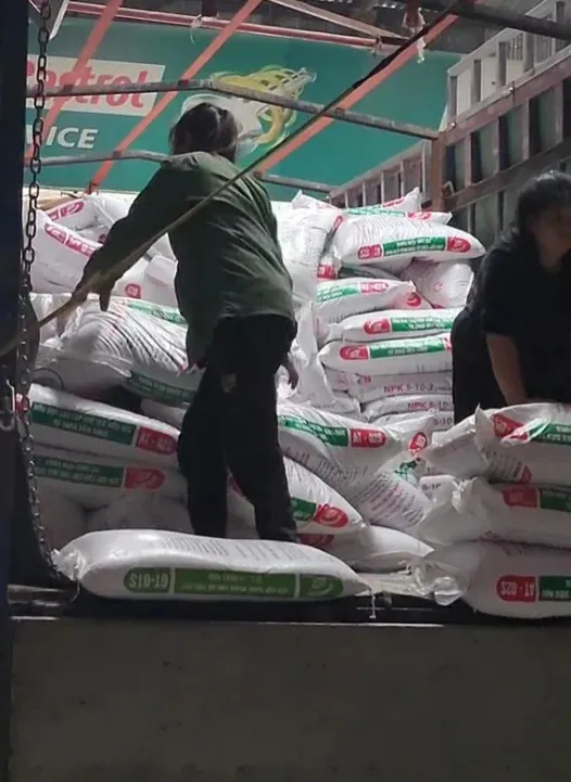 vu-me-bau-8-thang-boc-vac-muu-sinh-duoc-tra-40-ngan-tan-hang-ai-keu-gi-lam-nay-dinh-luc-sinh-moi-nghi (2)