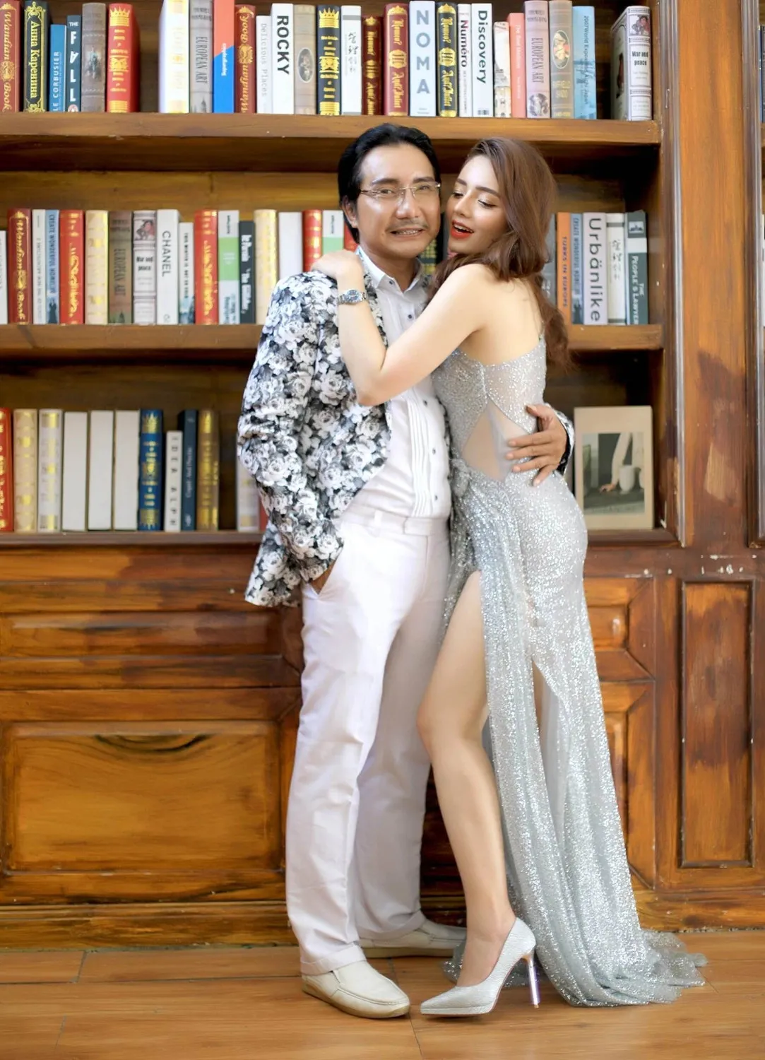 chu-dong-xin-don-nha-giup-thay-co-gai-nen-duyen-voi-ong-xa-hon-26-tuoi-ve-nha-gap-song-gio-vo-1-ly-do (6)