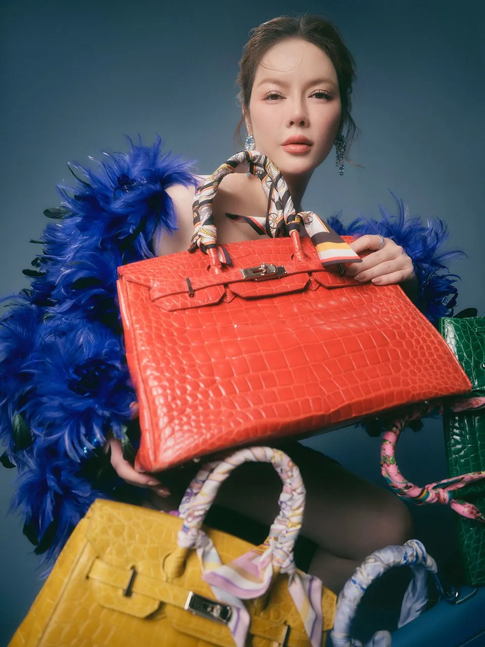 giua-tin-don-bi-phong-toa-tai-san-ly-nha-ky-khoe-kho-chua-400-chiec-tui-hieu-gia-tri-hon-50-ty-dong (5)