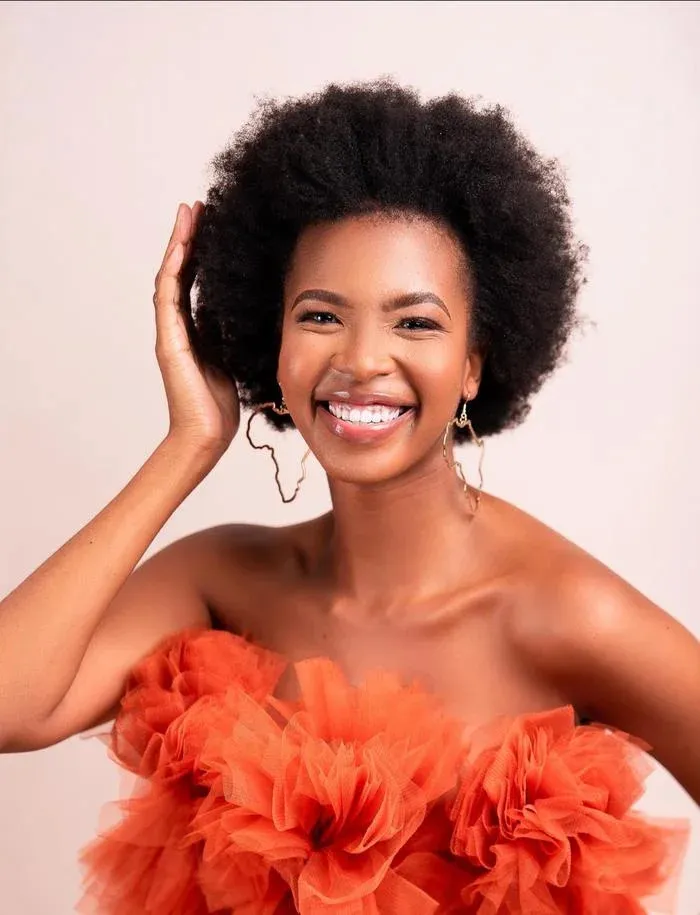 nu-luat-su-danh-bai-mai-phuong-oanh-giai-thuong-tai-miss-world-vn-bit-cua-tien-sau (3)