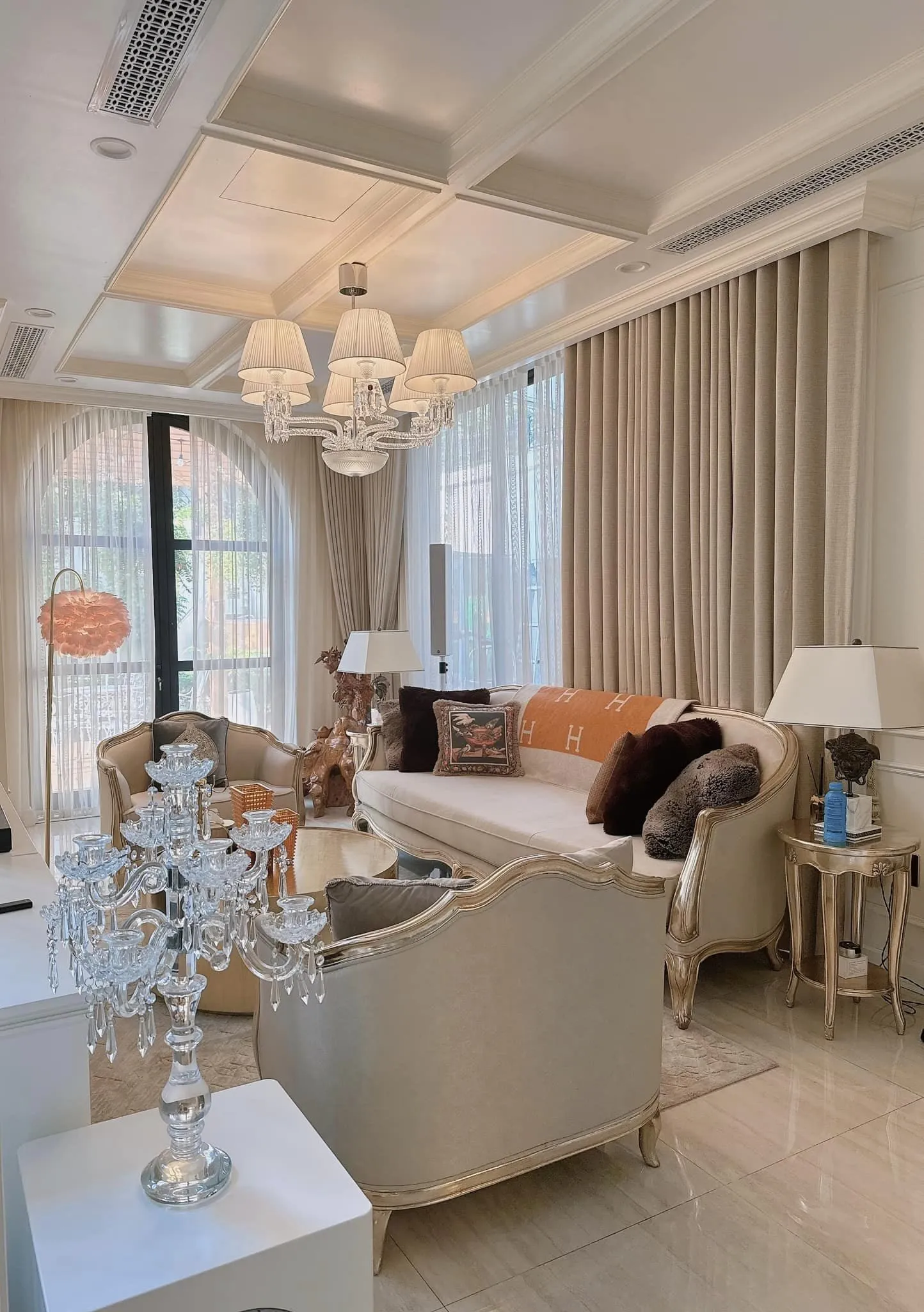 can-canh-biet-thu-600m2-phu-pha-le-cua-le-quyen-xa-hoa-co-nao-ma-3-6-ty-dong-chi-du-mua-cai-cong-nha (3)