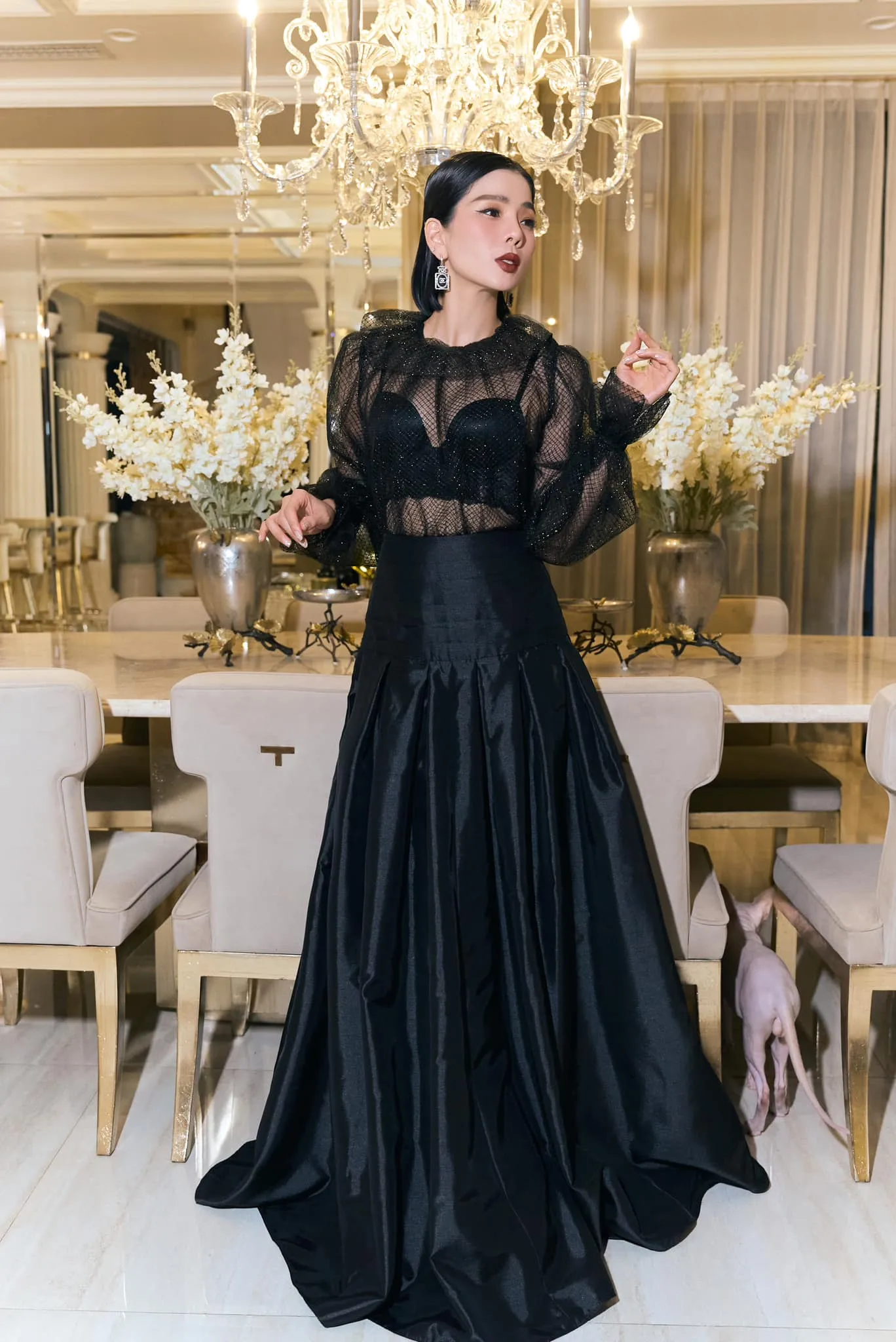 can-canh-biet-thu-600m2-phu-pha-le-cua-le-quyen-xa-hoa-co-nao-ma-3-6-ty-dong-chi-du-mua-cai-cong-nha (4)