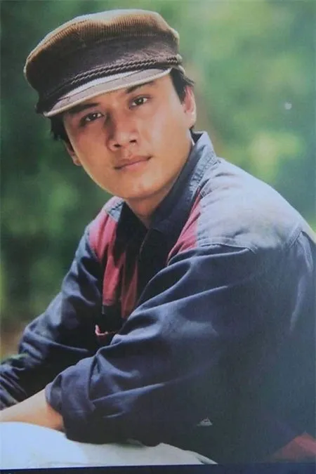 nam-tai-tu-man-anh-viet-qua-doi-tuoi-29-dam-tang-lon-nhat-sai-thanh-hang-ngan-nguoi-khoc-tien (2)