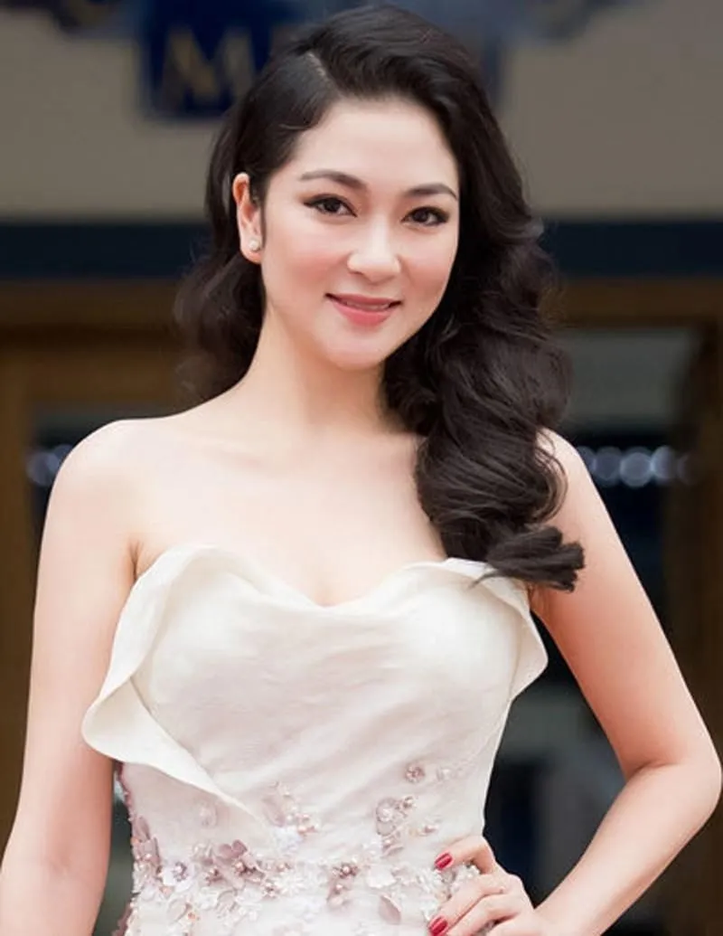 hoa-hau-viet-di-thi-quoc-te-tre-7-ngay-mac-toan-do-cu-van-lot-top-15-miss-world-mai-phuong-kho-so-bi (32)