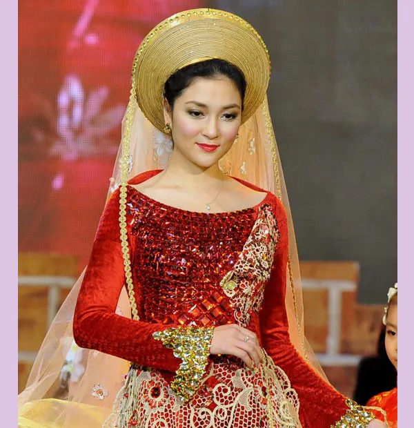 hoa-hau-viet-di-thi-quoc-te-tre-7-ngay-mac-toan-do-cu-van-lot-top-15-miss-world-mai-phuong-kho-so-bi (5)