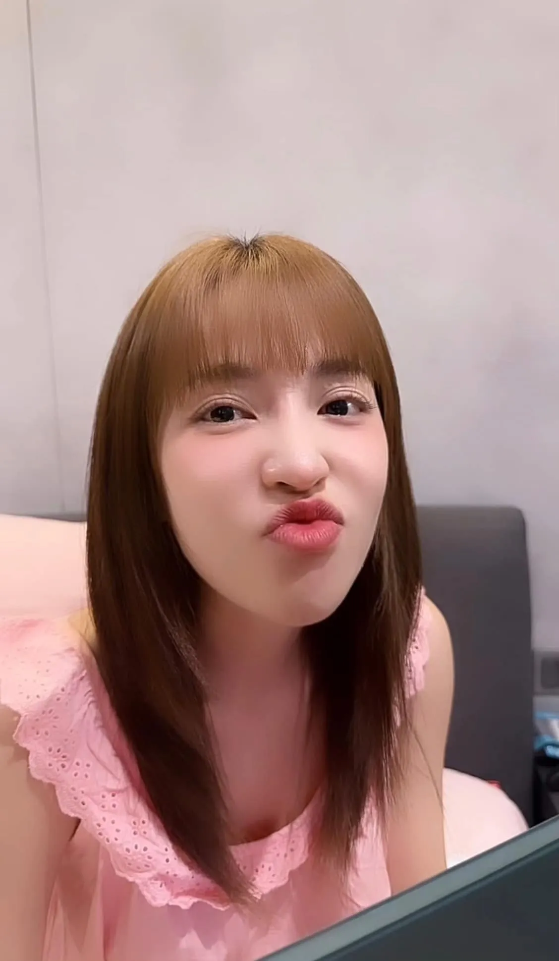 puka-chinh-nhan-1-chi-tiet-tren-nguoi-gin-tuan-kiet-ngo-nguoi-khong-nhan-ra-dien-mao-moi-cua-vo (3)