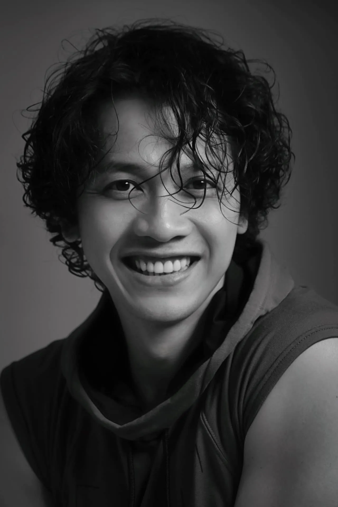 chu-tich-acb-tung-bo-anh-trang-den-mung-8-3-nhan-sac-u50-gay-bat-ngo-co-thu-trai-tre-them-khat (5)