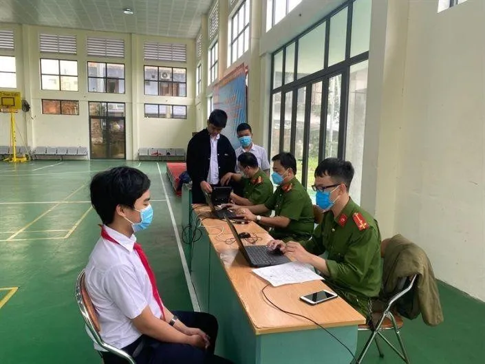 trong-nam-2024-tre-em-duoc-cap-the-can-cuoc-phu-huynh-nen-luu-y (1)