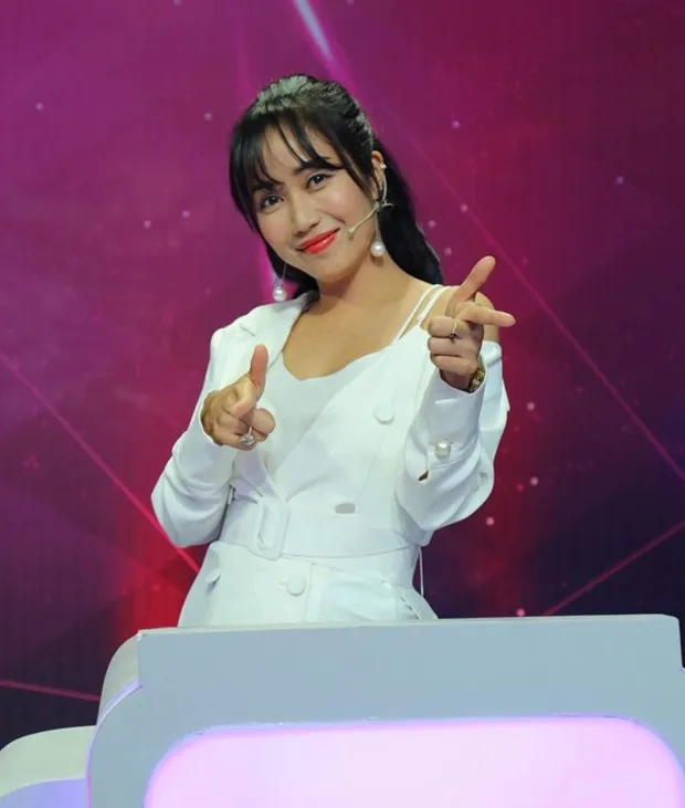 mc-oc-thanh-van-nay-lai-xe-xu-giao-hang-xu-nguoi (13)