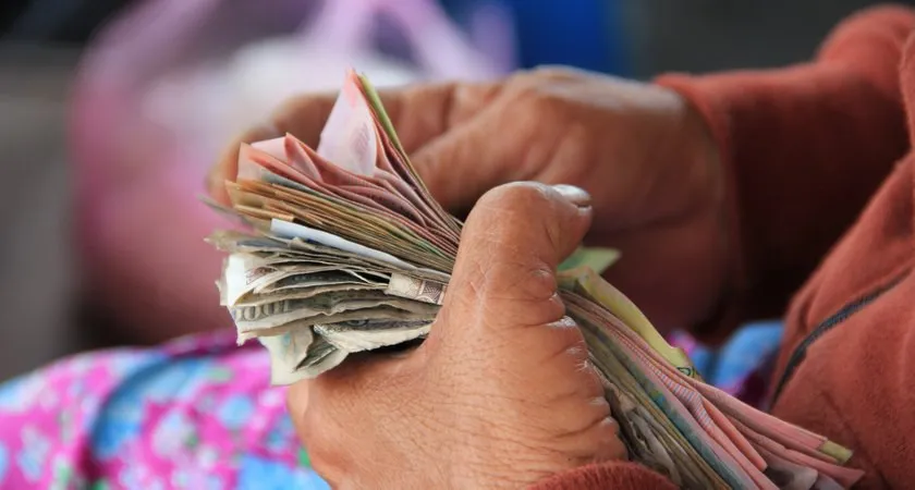 choi-hui-la-gi-ma-nhieu-nguoi-rot-tien-nam-2024-choi-hui-co-bi-cam (13)