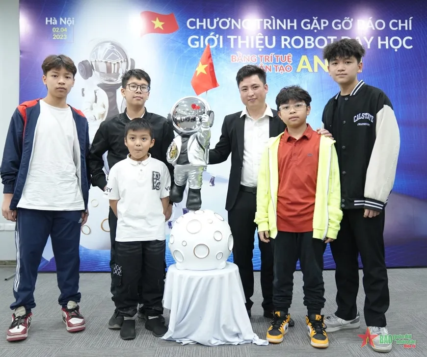 nganh-hoc-du-doan-sieu-hot-mua-tuyen-sinh-2024-muc-luong-100-trieu-dong-thang (5)