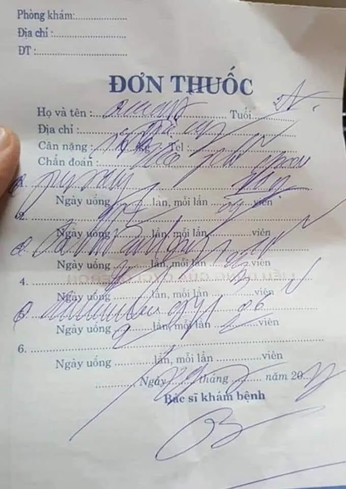 tai-sao-bac-si-viet-chu-xau-kho-doc-duoc-lieu-nguoi-lay-thuoc-do-dich-va-lay-nham-khong (2)