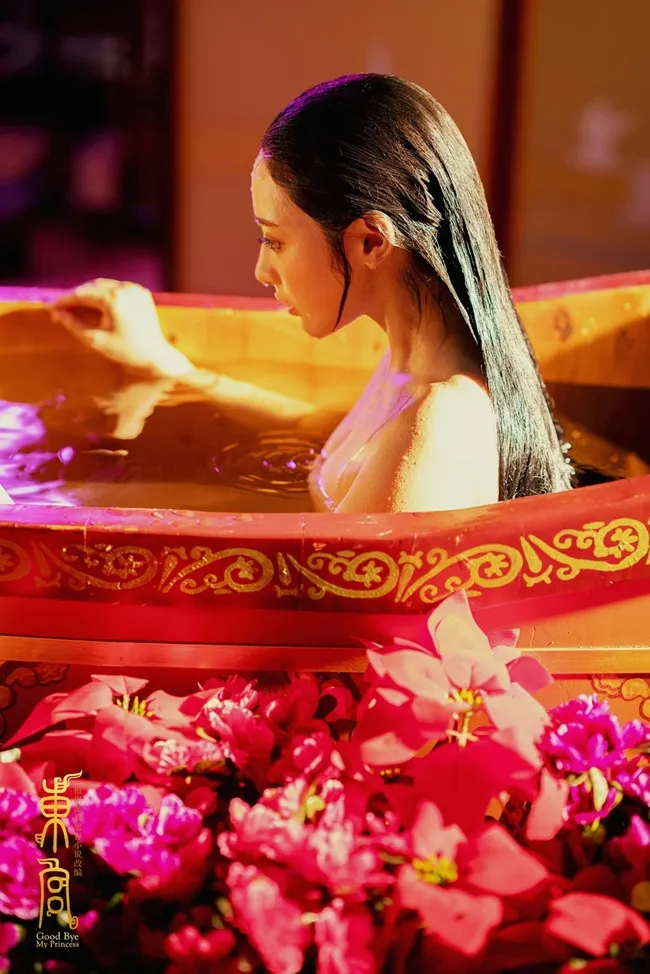 thai-giam-thoi-xua-thay-on-khi-tam-cho-phi-tan-nhung-khoc-than-cung-vo-ich (10)