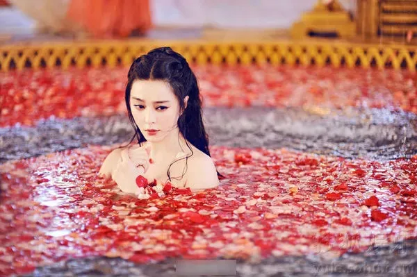 thai-giam-thoi-xua-thay-on-khi-tam-cho-phi-tan-nhung-khoc-than-cung-vo-ich (5)