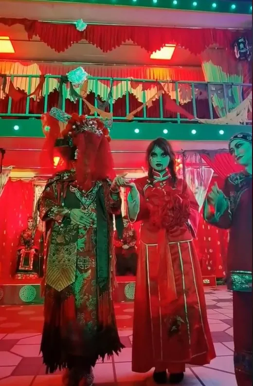 hu-tuc-ket-hon-voi-nguoi-da-mat-tai-trung-quoc-khien-the-gioi-on-lanh (3)