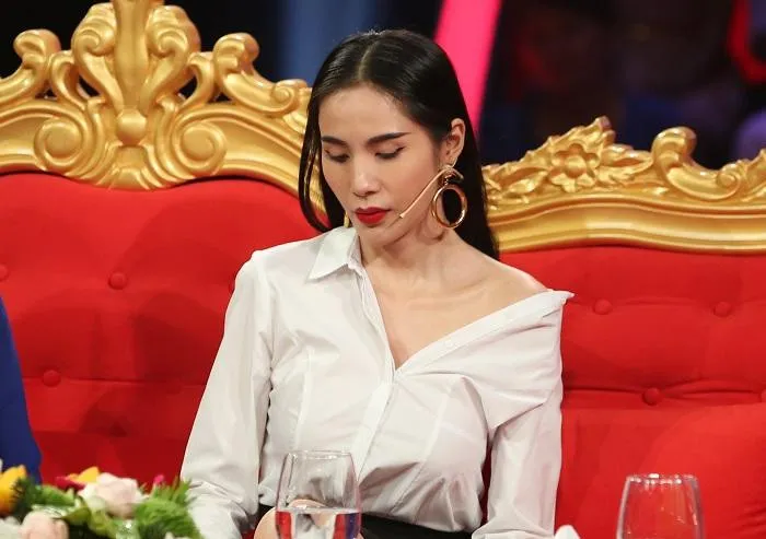 thuy-tien-du-dinh-di-tu-o-an-mot-thoi-gian-de-tranh-xa-chon-hong-tran (4)