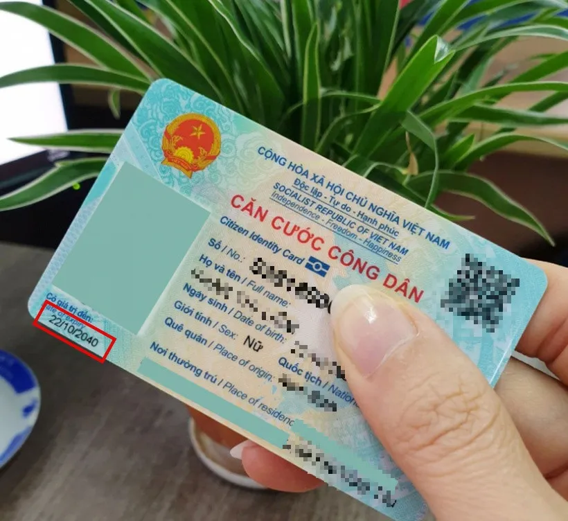tre-em-duoi-6-tuoi-duoc-cap-the-can-cuoc-rieng (3)