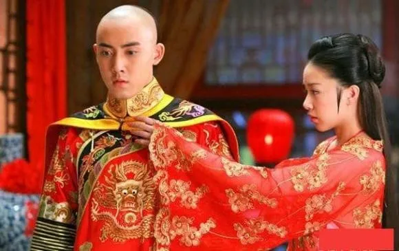 pho-mau-thoi-xua-muon-lay-cong-chua-phai-lam-chuyen-vo-chong-voi-cung-nu (4)