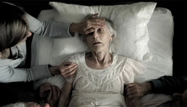 con-nguoi-thuong-khoc-truoc-khi-qua-doi-ho-da-thay-nhung-gi (2)