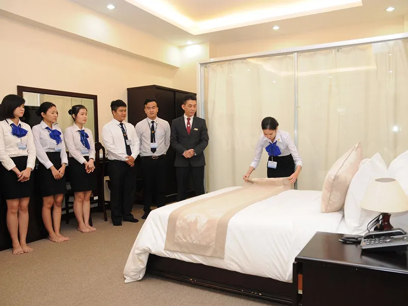 9-nganh-nghe-khien-co-gai-kho-lay-chong-nhat-du-thu-nhap-khung (41)