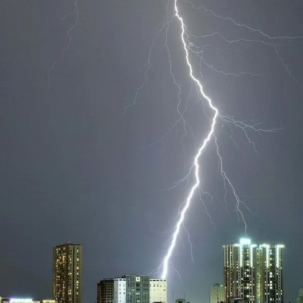 thanh-nien-bi-set-danh-o-phong-ngu-vi-sao-o-trong-nha-van-bi-set-danh (2)