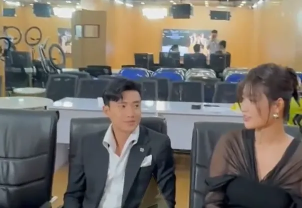 doan-thien-an-duoc-me-day-thuyen-voi-quoc-truong (2)