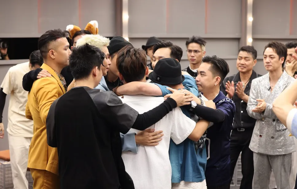 em-ut-huy-r-gay-xuc-dong-khi-tu-nguyen-bi-loi (2)