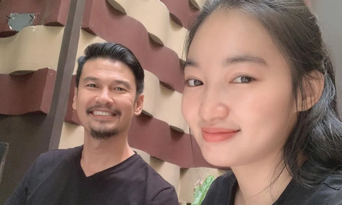 sao-nam-vbiz-u50-ket-hon-voi-khan-gia-nu-kem-26-tuoi-tung-yeu-tham-viet-huong (451)