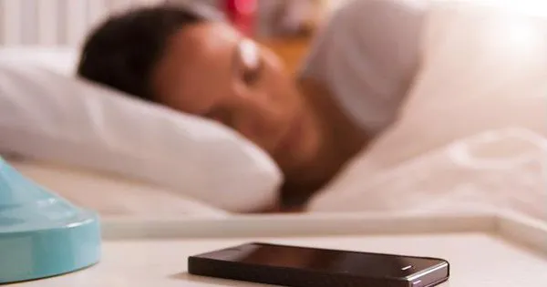 1463tachaicuaviecdedienthoaicanhnguoikhingu1-16623823357201438489197-0-0-406-650-crop-16623823492122090749767