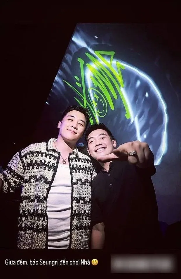 Seungri-cuu-thanh-vien-BIGBANG-bat-ngo-xuat-hien-tai-TPHCM-check-in-than-thiet-voi-Pho-Dac-Biet