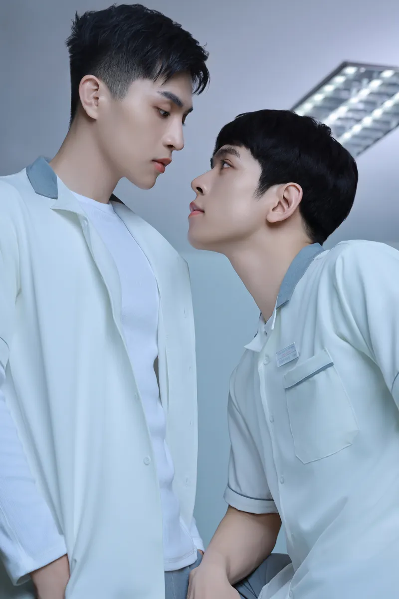 tham-phan-hoc-duong-bo-phim-boy-love-gay-sot-voi-cau-chuyen-vach-tran-bao-luc-hoc-duong