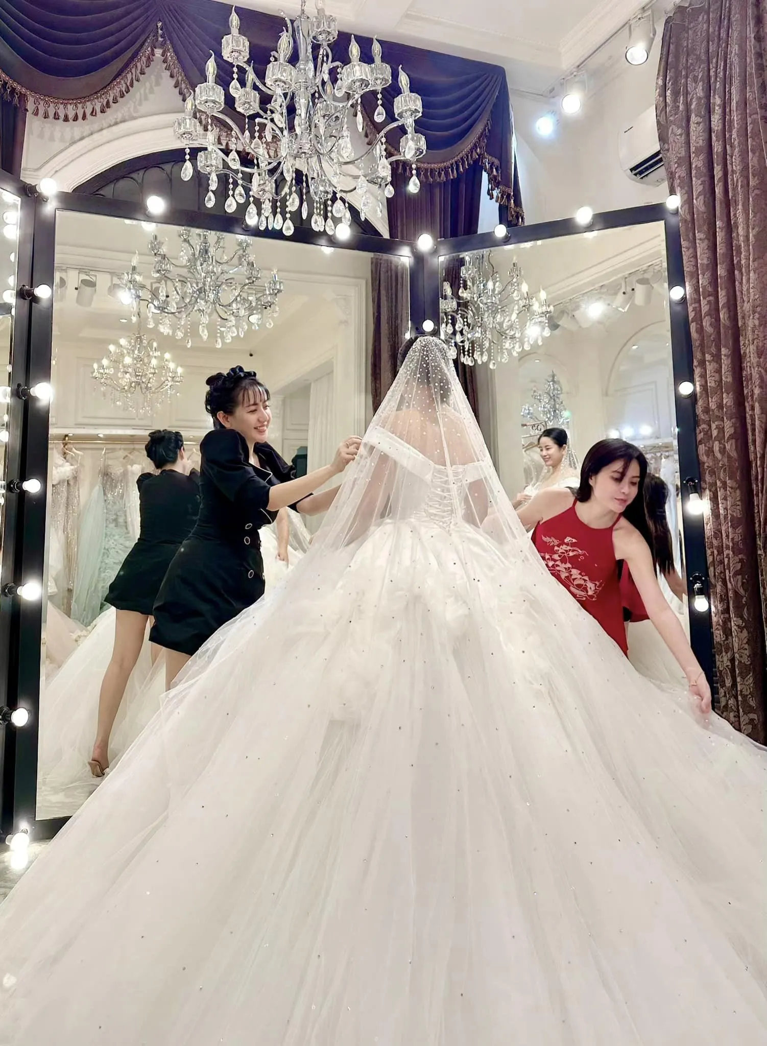 340158352_188848843469886_8689537463812343697_n