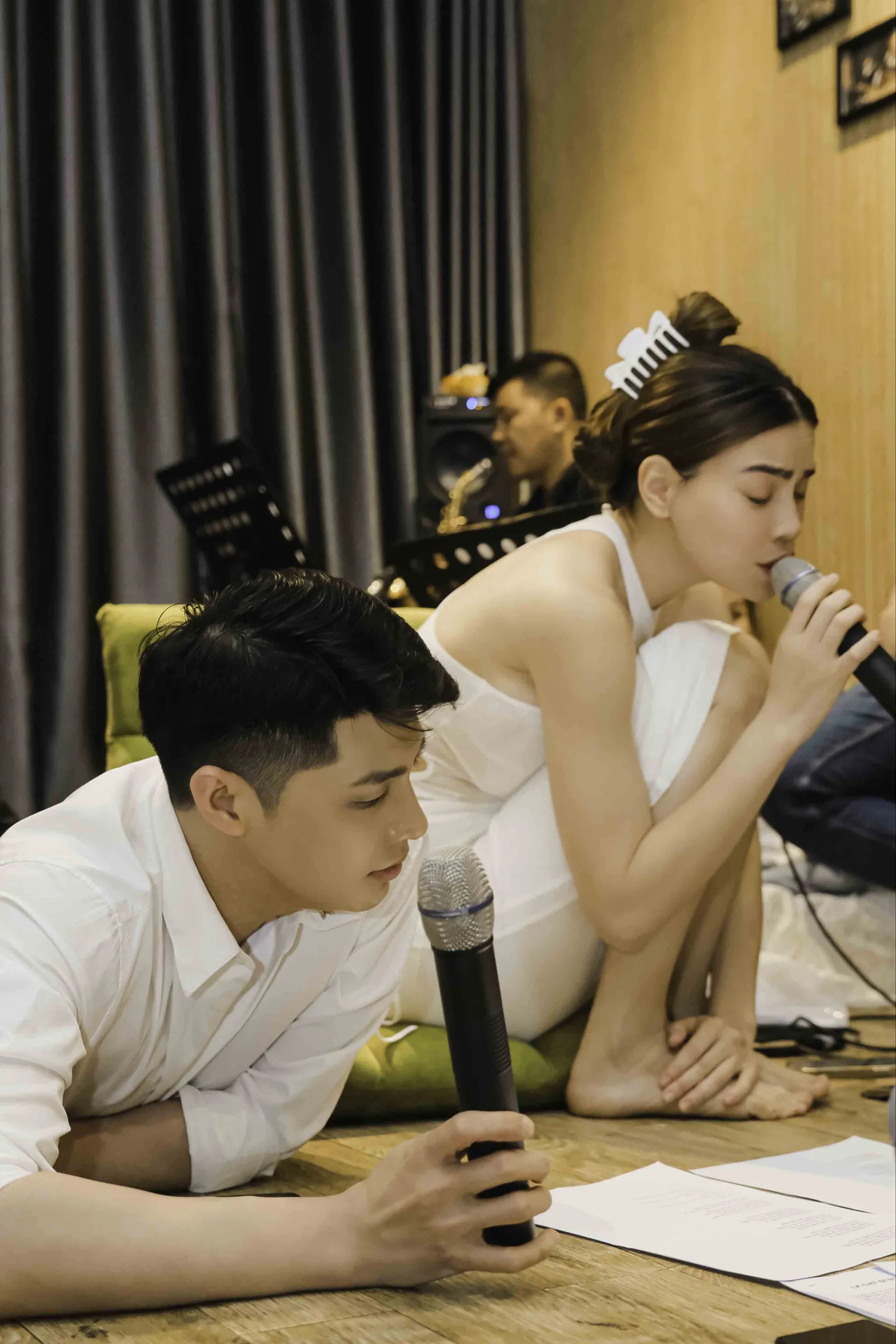 HO NGOC HA - NOO PHUOC THINH (2)