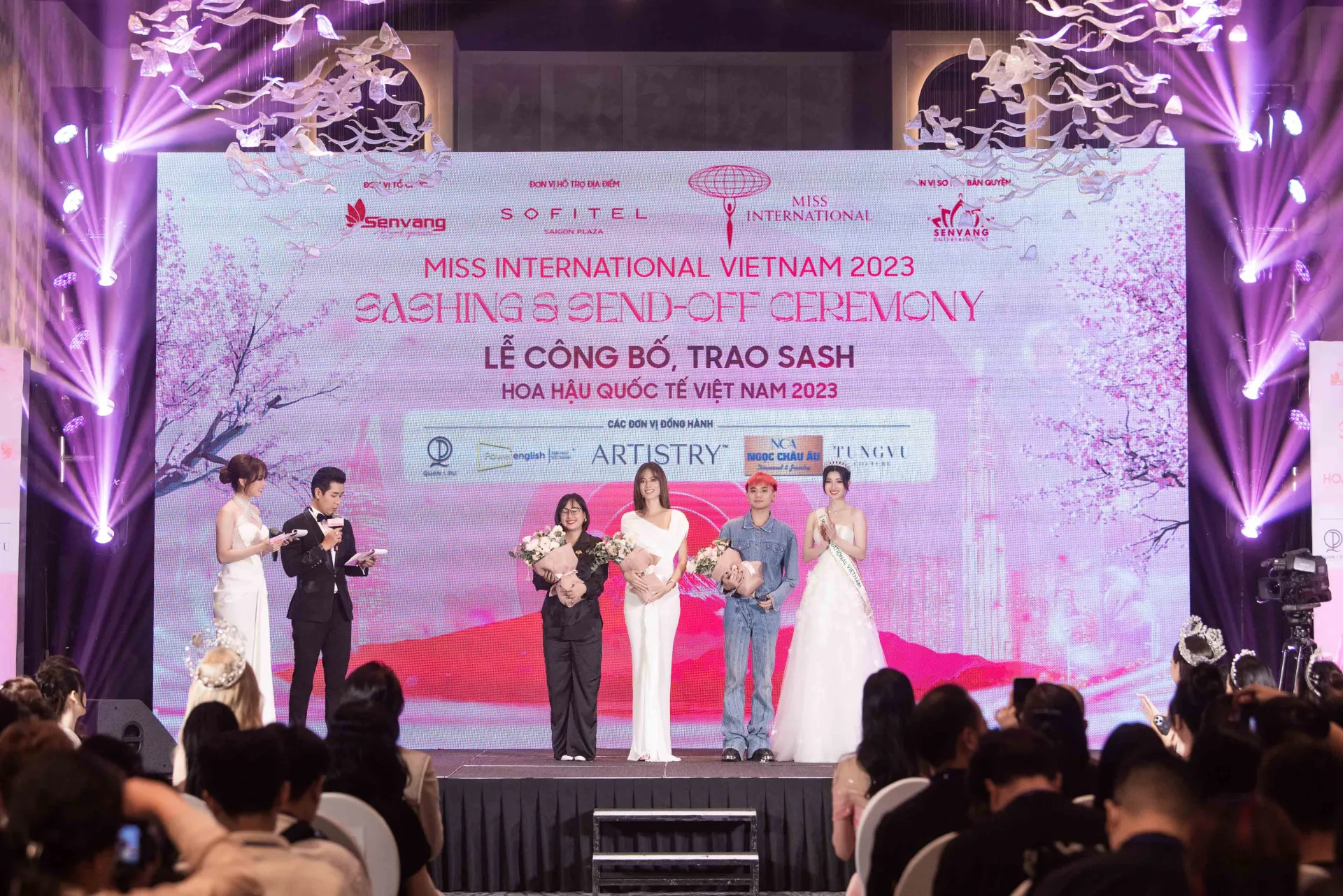 MAI PHƯƠNG MC (6)