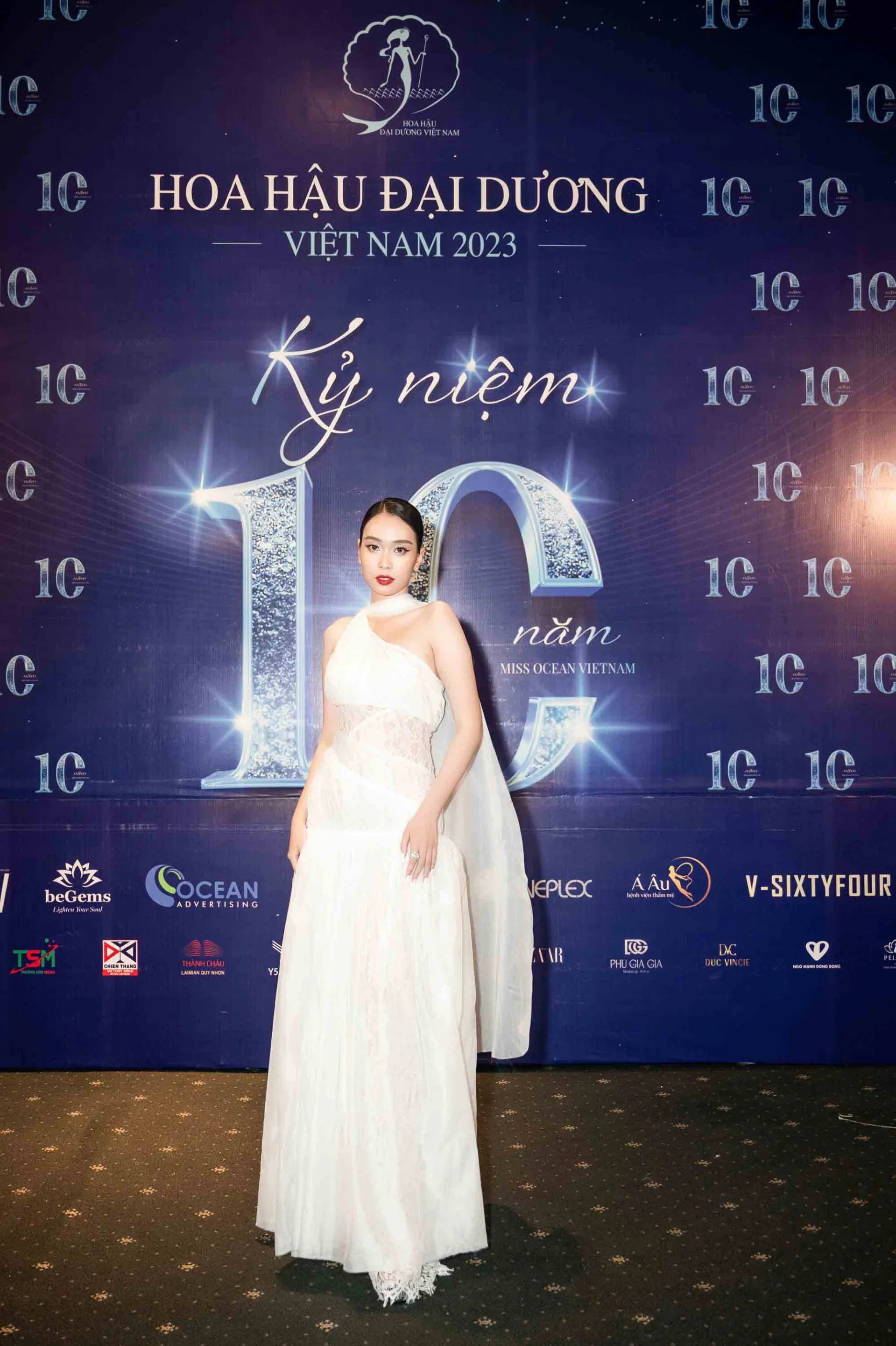 HOA HẬU BAN MAI (1)