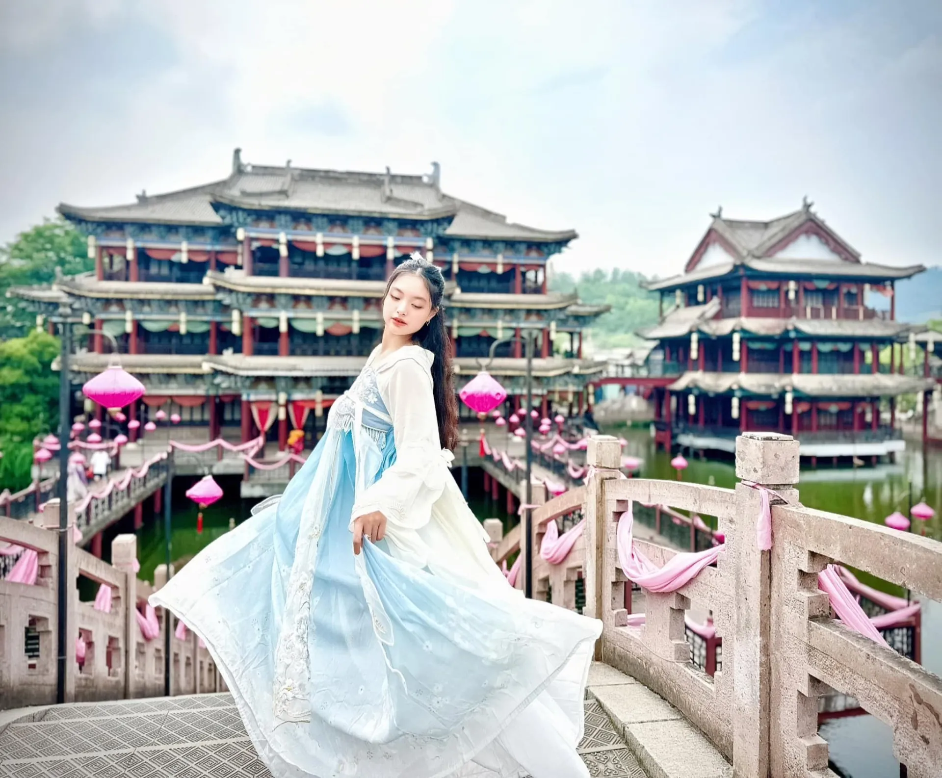 bo-oi-minh-di-dau-the-be-su-ti-2