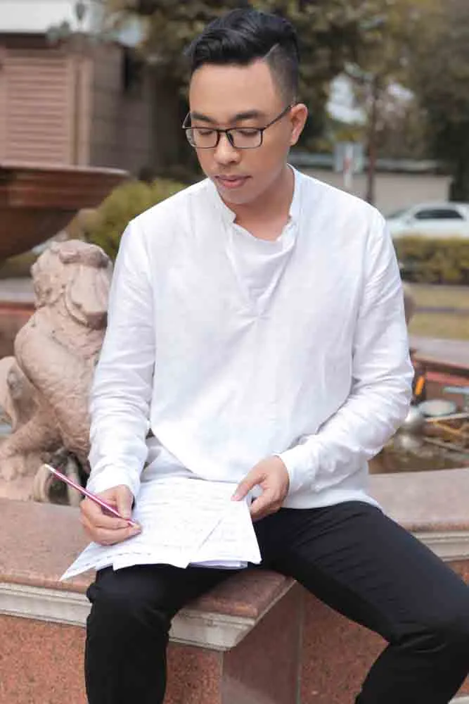 album ky quan thu 8 va cau chuyen ve tinh cam gia dinh day xuc dong cua nguyen hong thuan-7