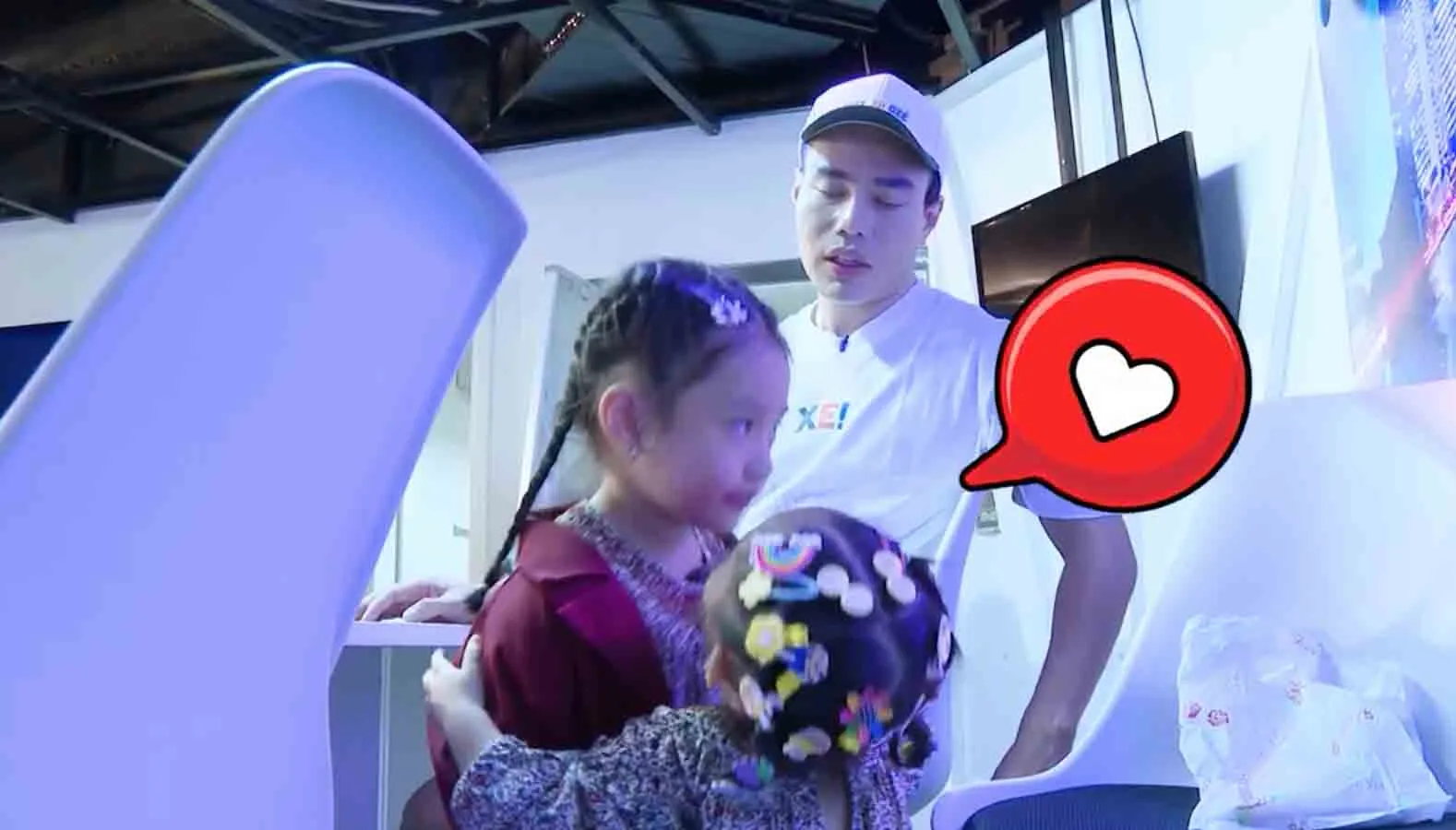 me-vang-nha-ba-la-sieu-nhan-tap-6-bao-nhi-nha-le-duong-bao-lam-khoc-khong-ngung-7