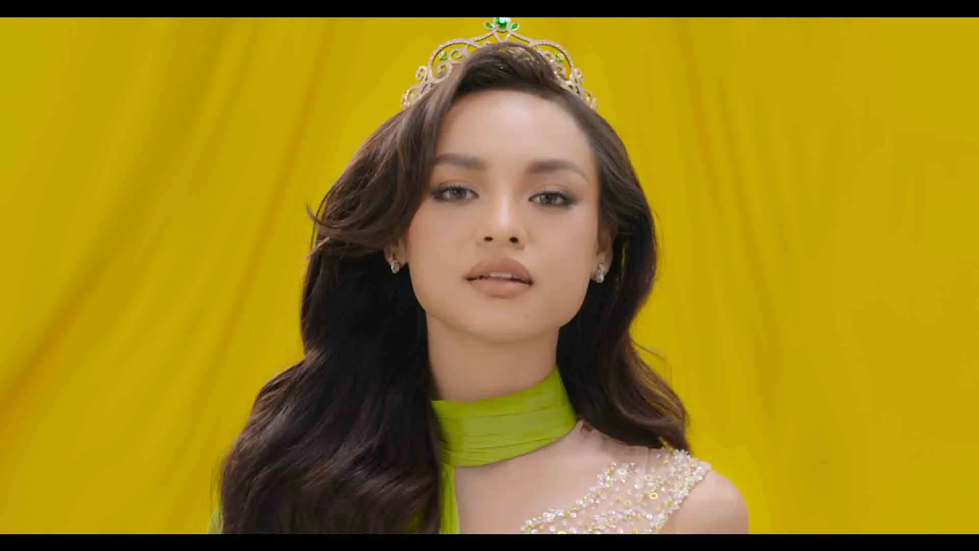 miss-grand-vietnam-hoa-hau-hoa-binh-viet-nam-2023-tung-hinh-hieu-chinh-thuc-5