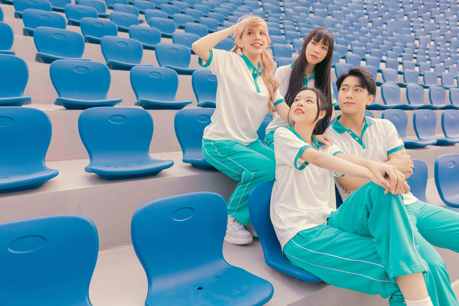 miina-hat-solo-ca-khuc-vua-ra-mat-cua-nhom-dreamer6